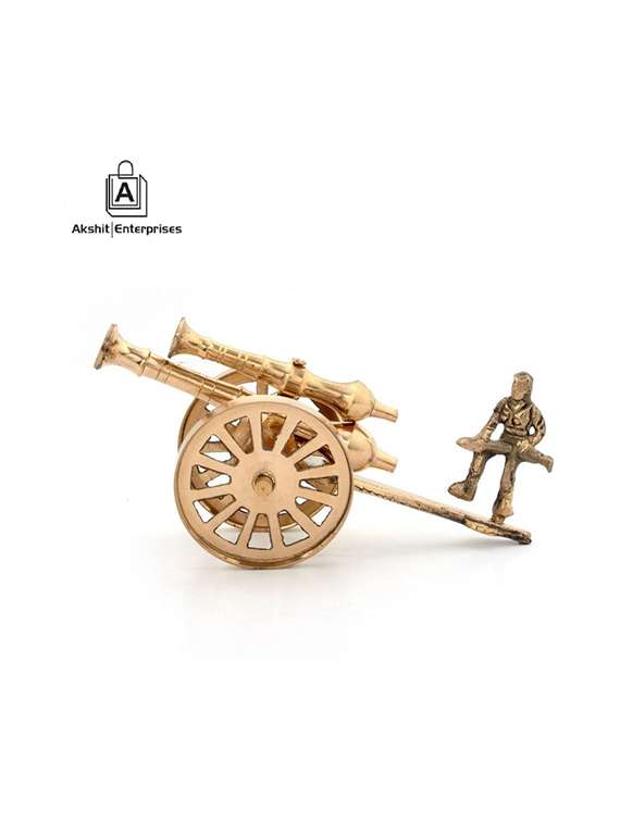 patriotic showpiece - 19132529 -  Standard Image - 1