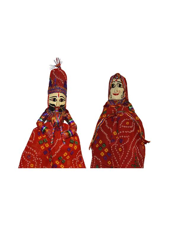 couple & human figurine - 19132547 -  Standard Image - 1
