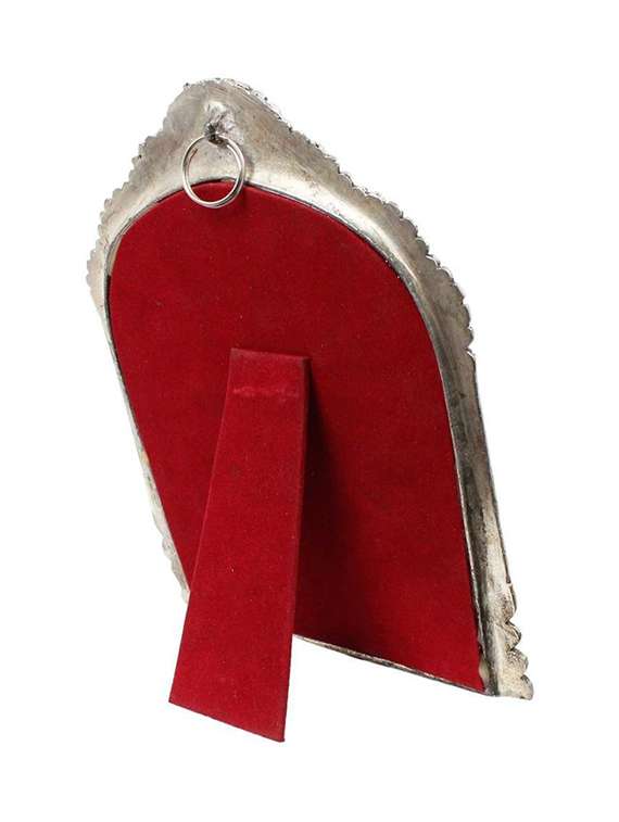 religious idol & figurine - 19132741 -  Standard Image - 1