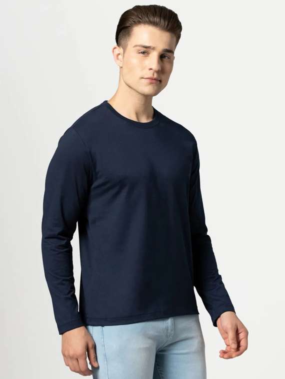 round neck solid t-shirt