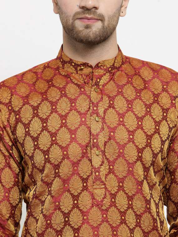 red coloured jacquard long kurta - 19147630 - Standard Image - 4