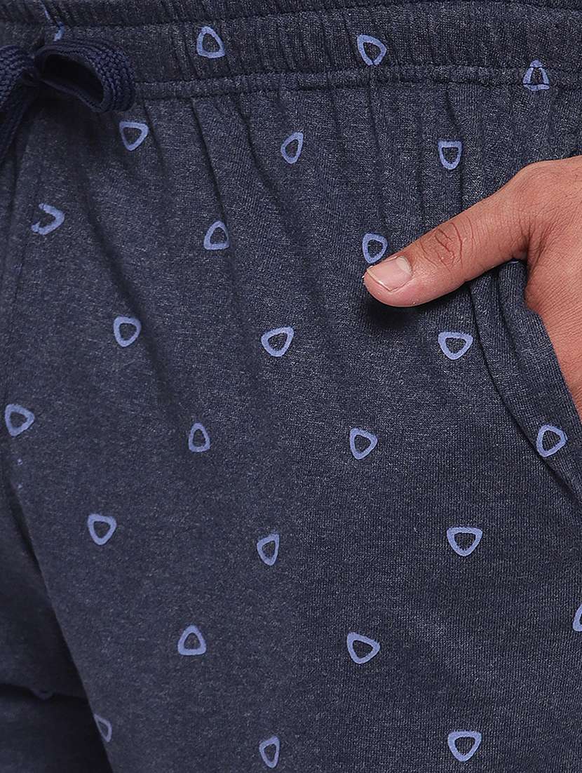 mid rise printed shorts - 19149275 -  Standard Image - 4