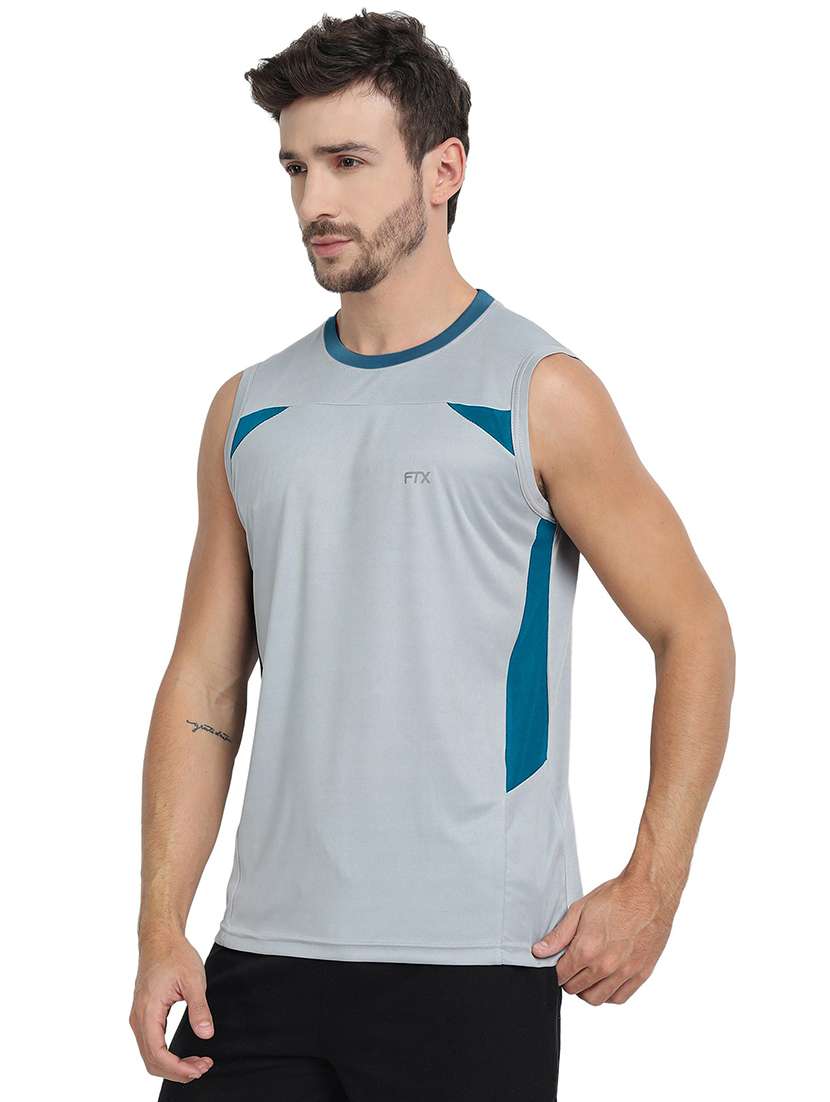 round neck color block t-shirt - 19155903 -  Standard Image - 1