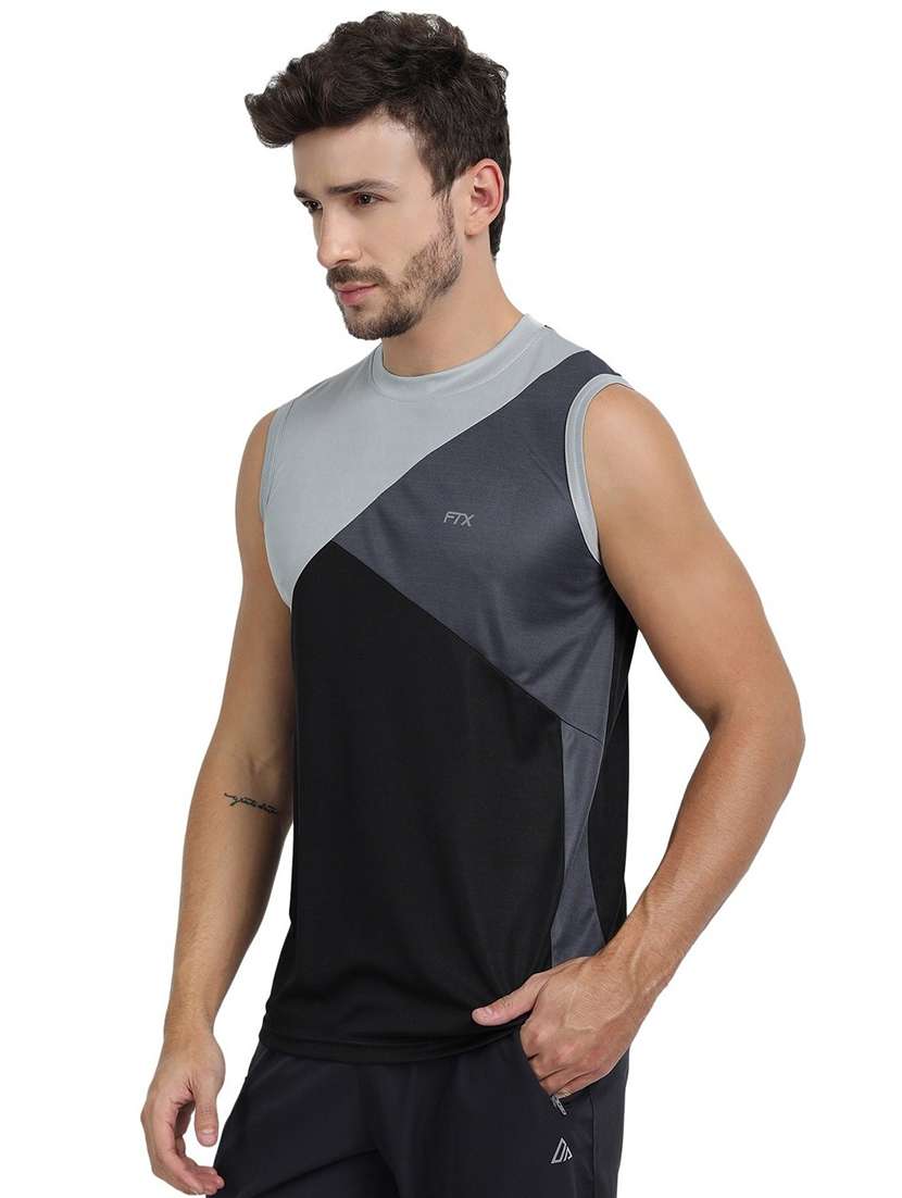 round neck color block t-shirt - 19155907 -  Standard Image - 1