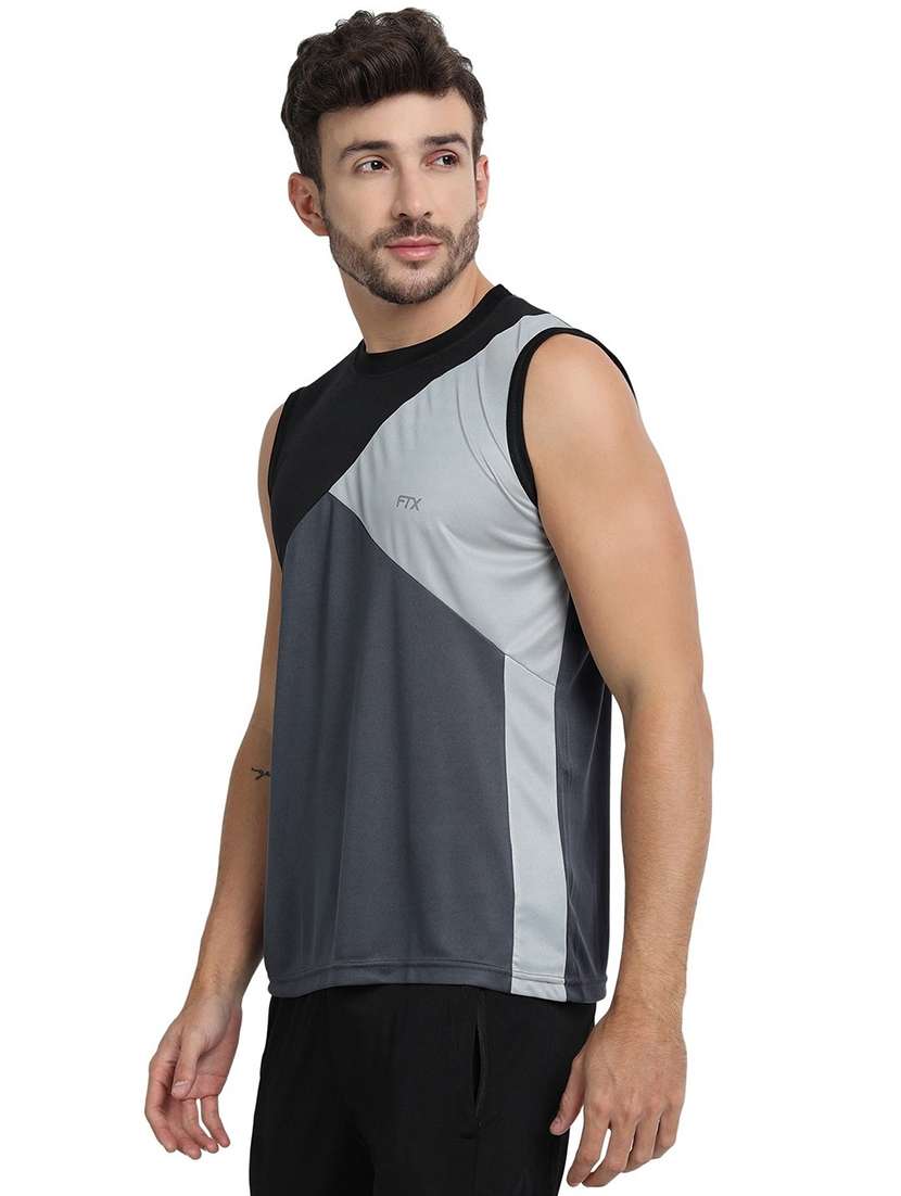 round neck color block t-shirt - 19155908 -  Standard Image - 1