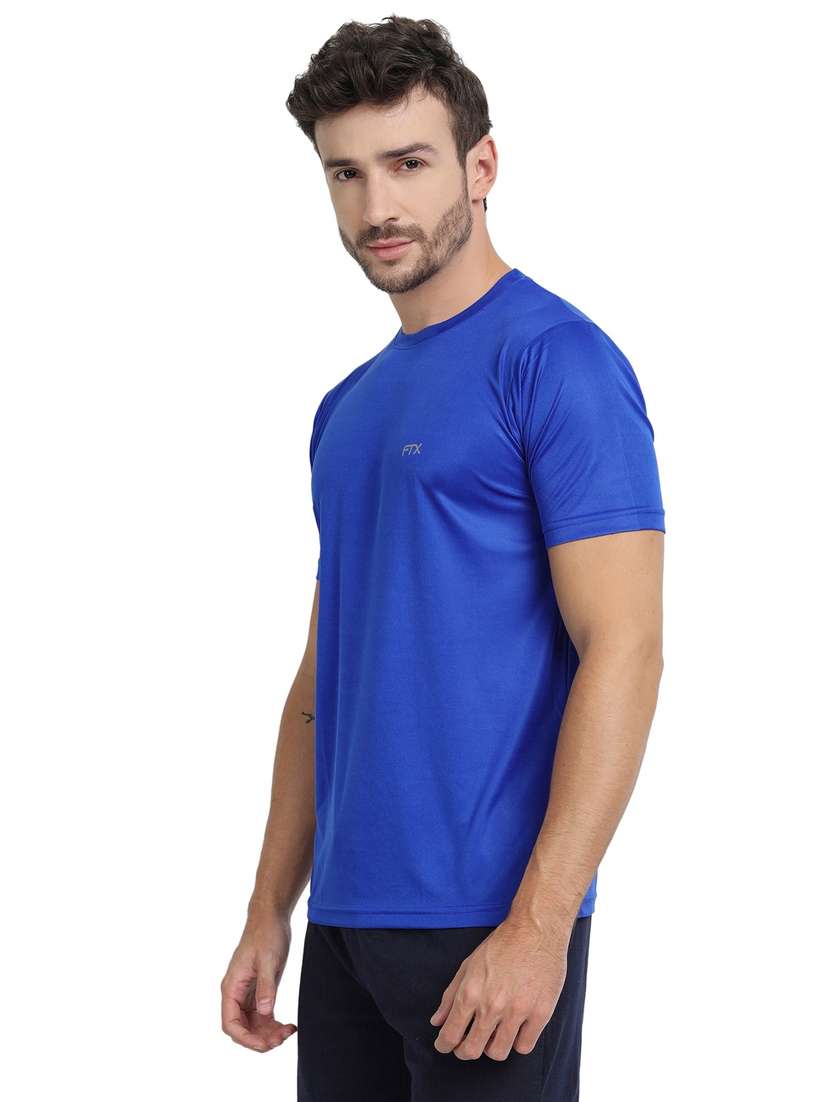 men round neck solid regular t-shirt - 19156772 -  Standard Image - 1