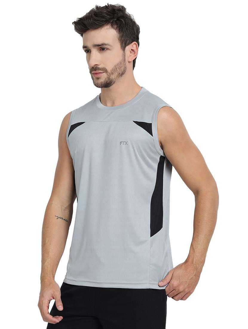 men color block sleeveless vest - 19157263 -  Standard Image - 1