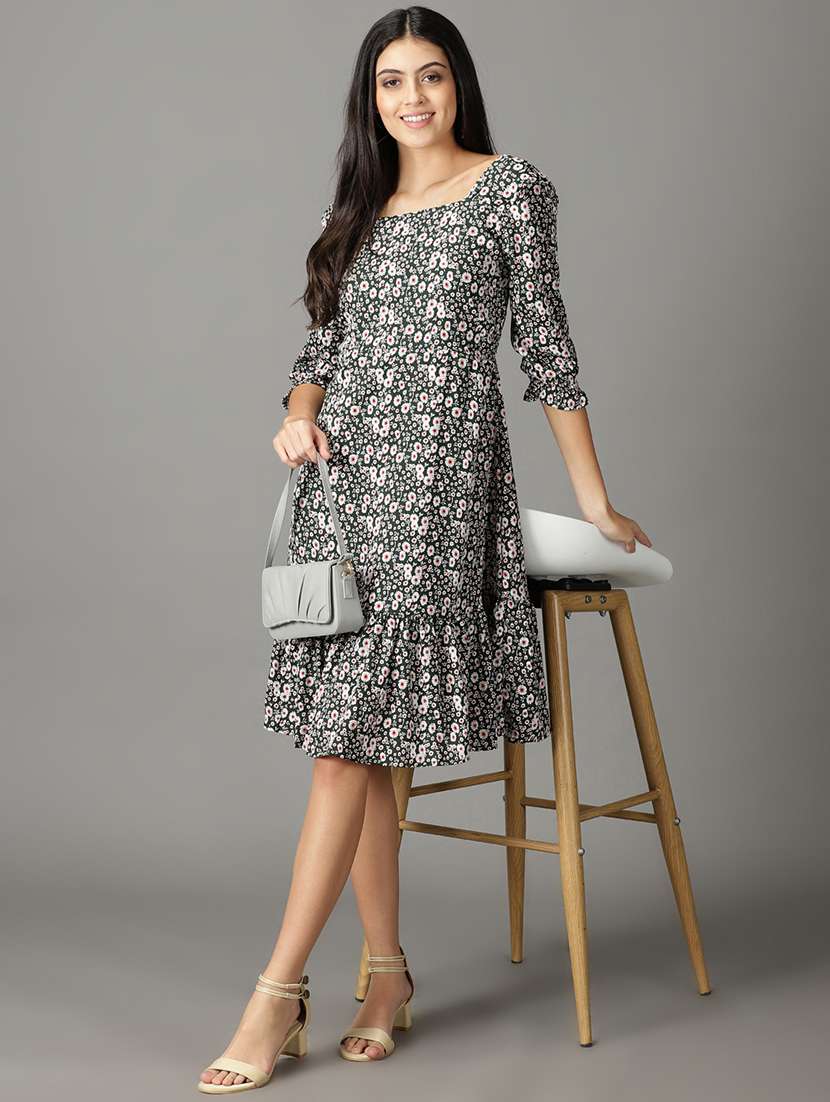 women's tiered dress floral dress - 19159767 - Standard Image - 4