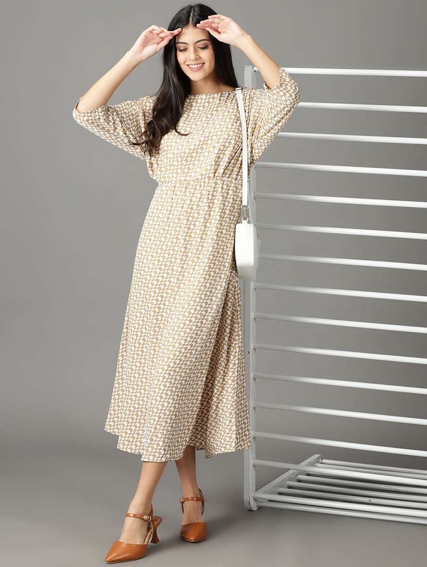 women's  printed dress - 19159770 -  Standard Image - 4