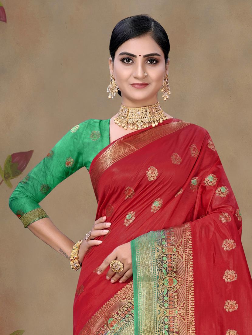 red jacquard saree with blouse - 19163421 - Standard Image - 1