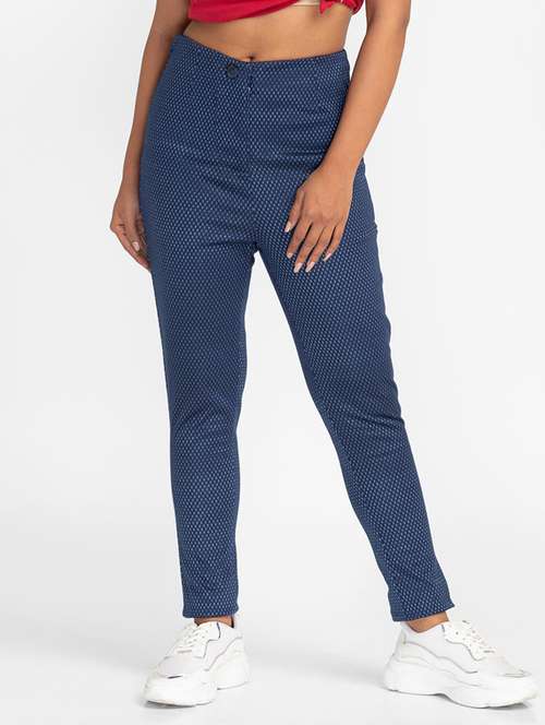 women printed cigarette pants - 19169686 - Standard Image - 0