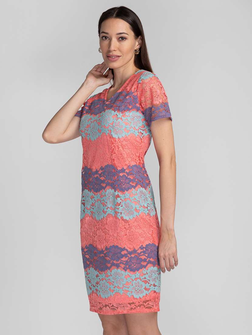 women's  floral dress - 19172889 -  Standard Image - 1