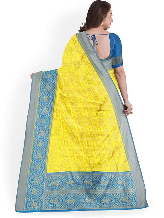 self design woven saree with blouse - 19173028 - Standard Image - 1