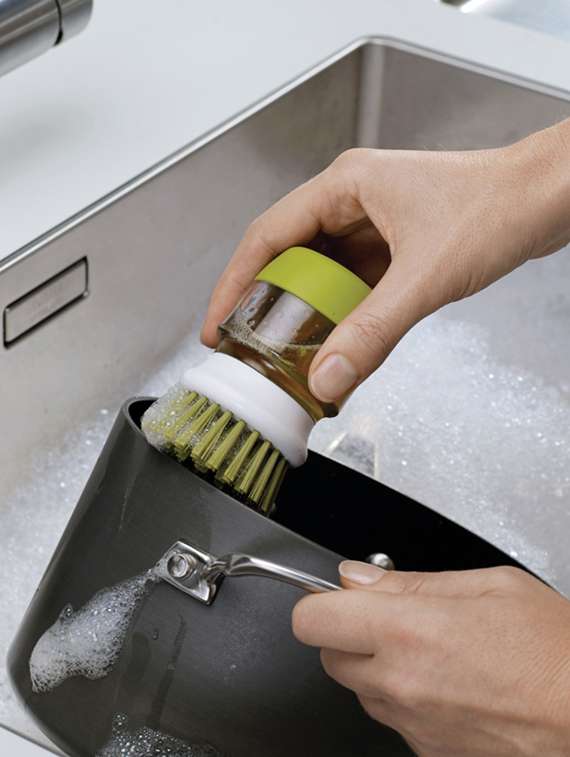 joseph joseph palm scrub washing-up brush - green