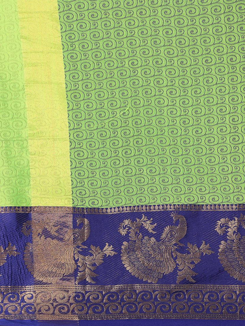 self design green saree with blouse - 19175977 - Standard Image - 4