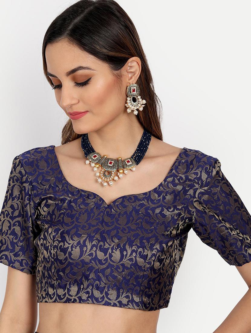 self design woven saree with blouse - 19176577 - Standard Image - 4