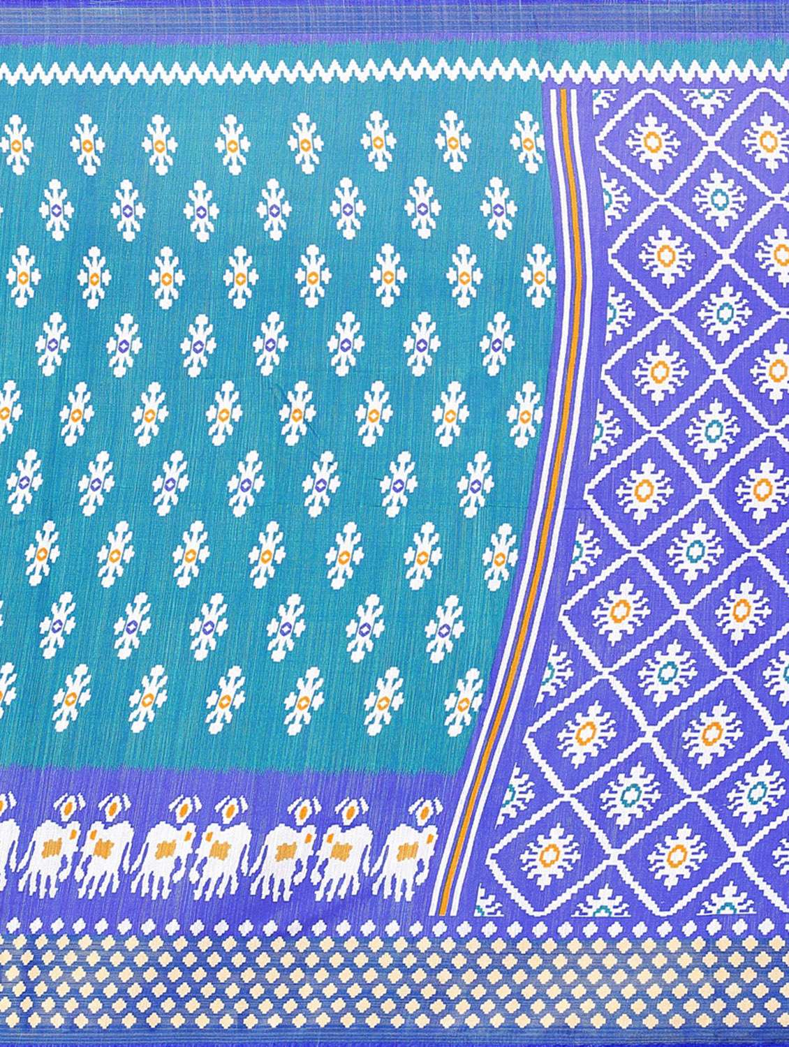 contrast bordered printed saree with blouse - 19176956 - Standard Image - 4