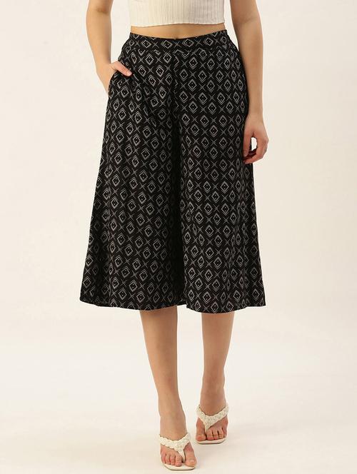 black printed culottes - 19177048 - Standard Image - 0