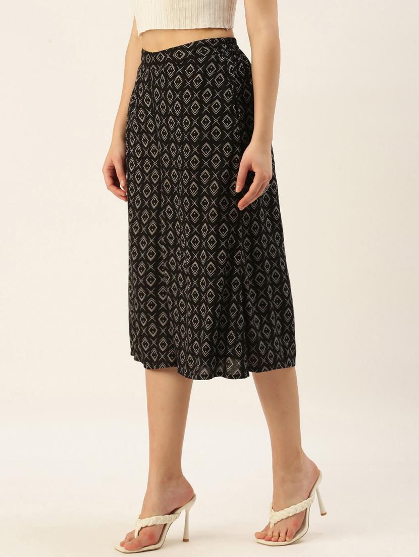 black printed culottes - 19177048 - Standard Image - 1