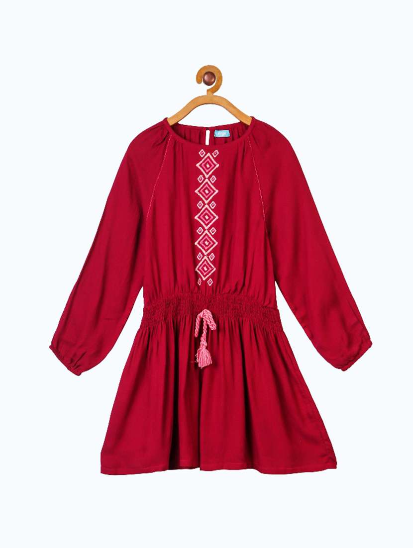 girls round neck long sleeves frock