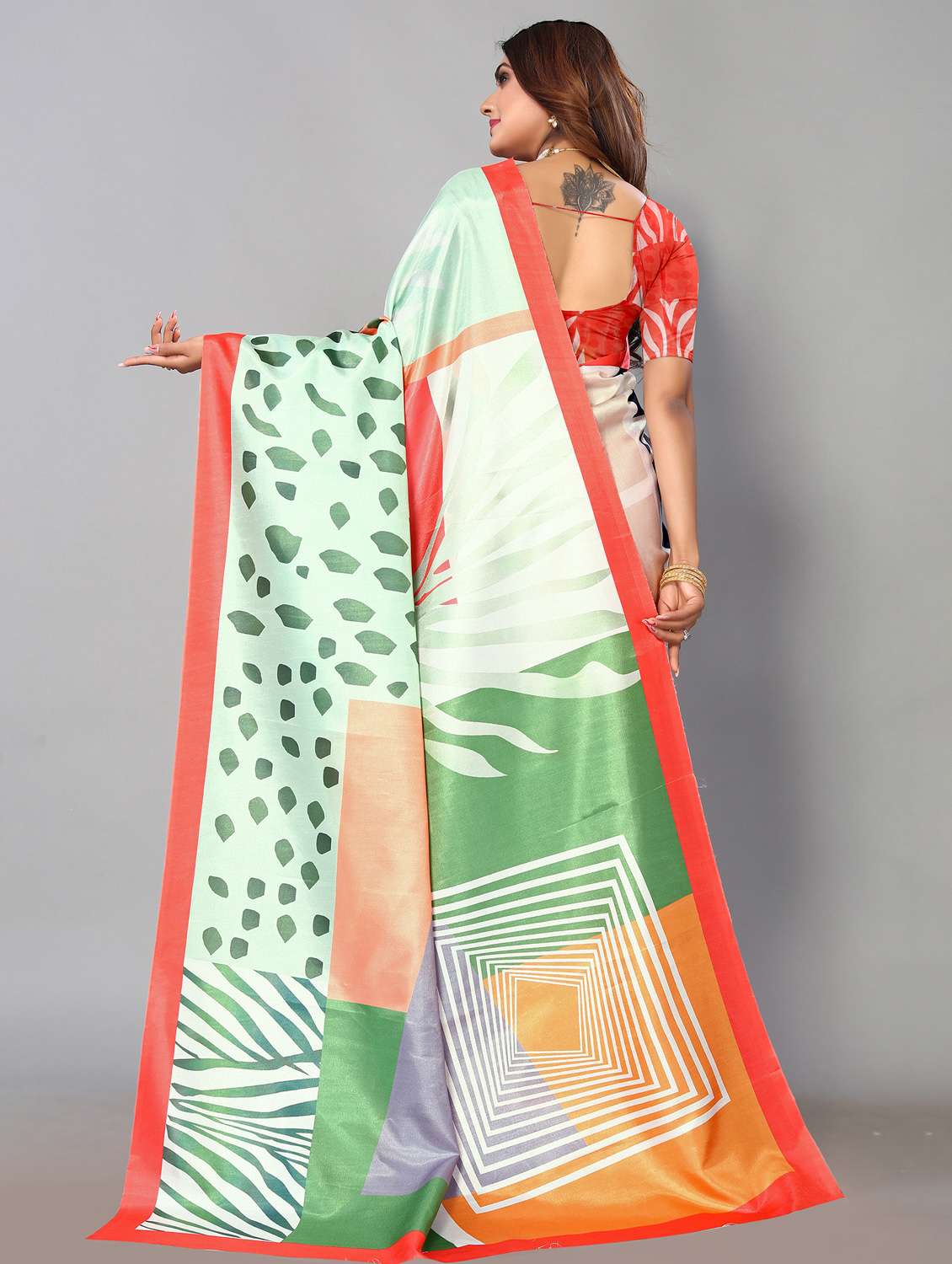women's printed multi colored saree with blouse - 19187808 -  Standard Image - 1