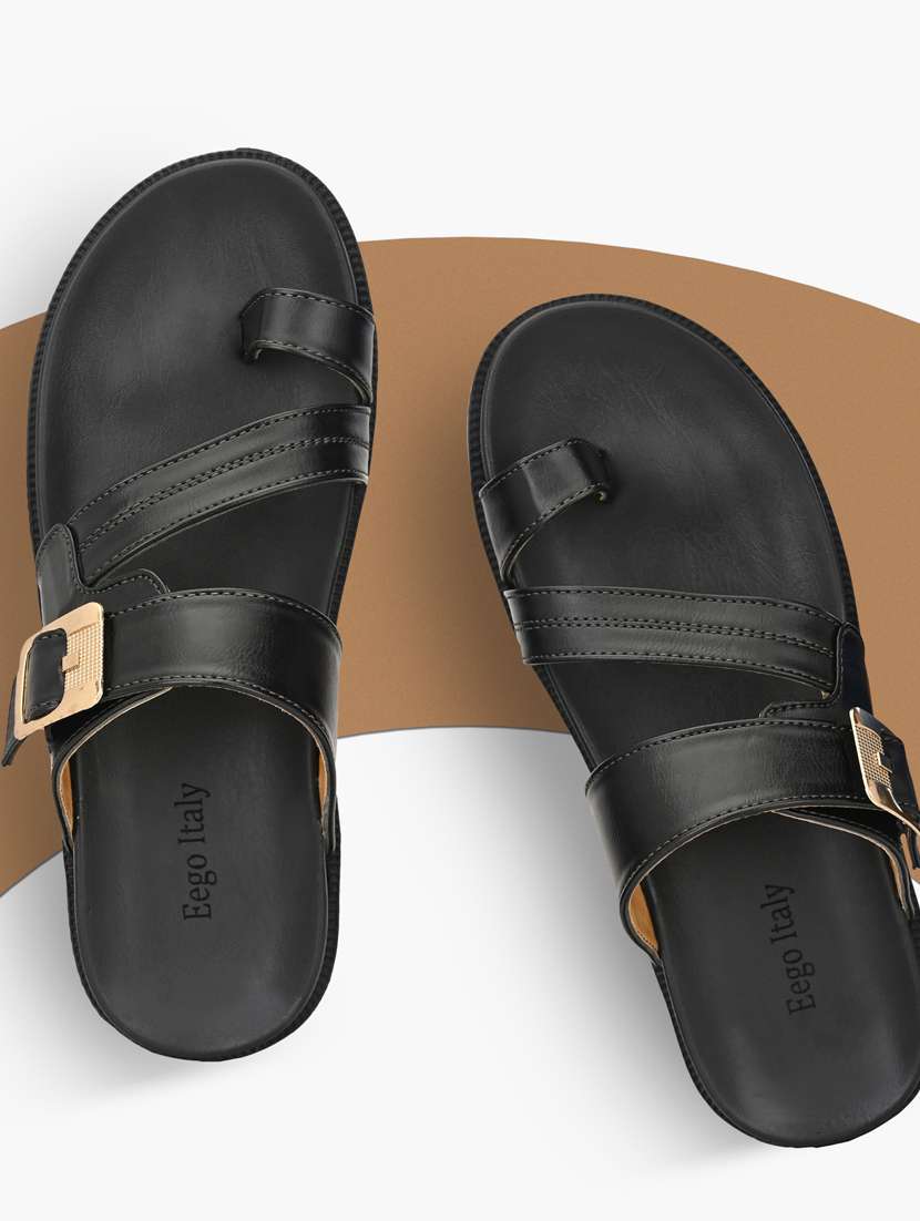 men toe seperator sandals