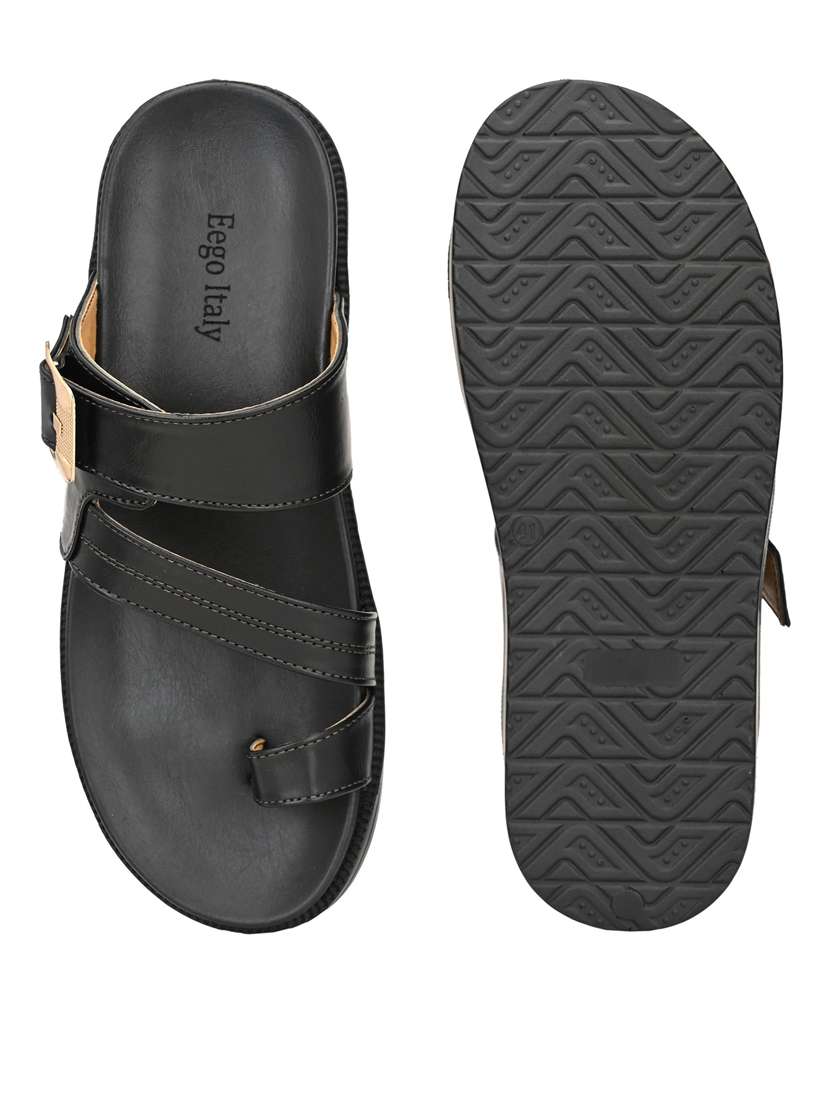 men toe seperator sandals - 19190383 -  Standard Image - 4