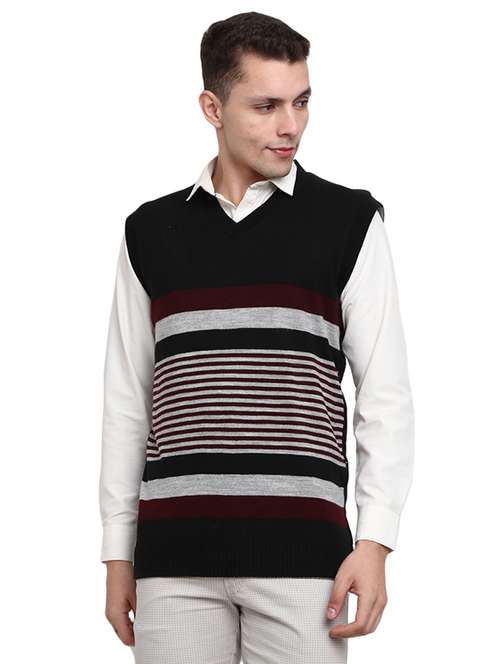 men stripes daffodil round neck pullover