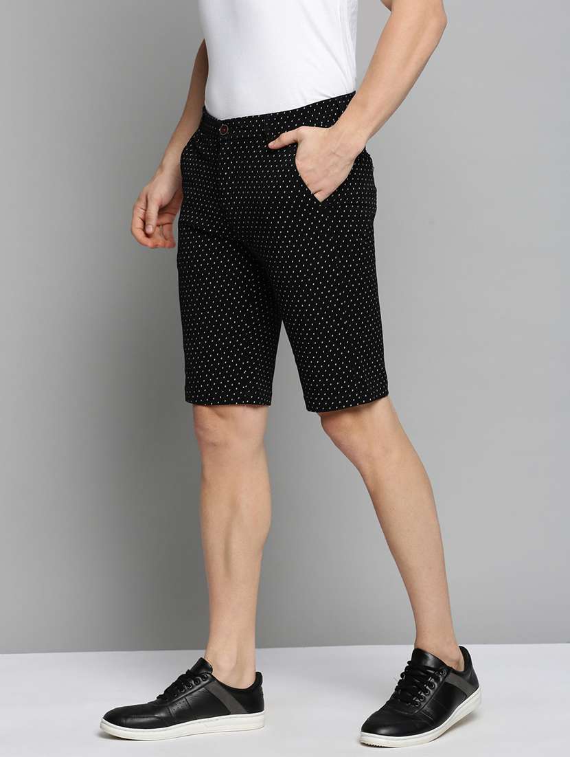 men printed mid rise chinos bermuda shorts - 19207571 -  Standard Image - 1