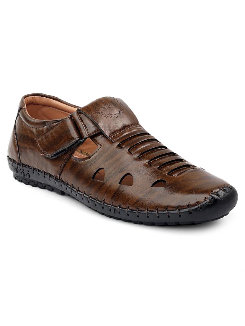brown ethnic sandal - 19207582 -  Standard Image - 1