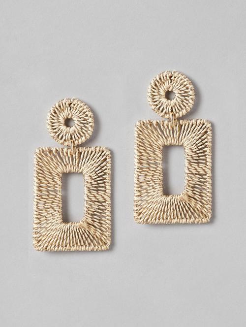 beige square thread work drop earrings - 19207925 -  Standard Image - 0