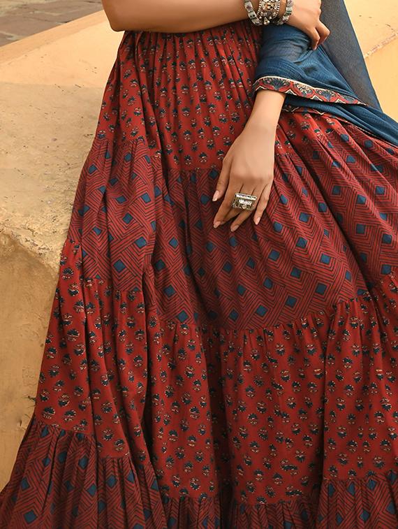 printed semi-stitched flared lehenga choli set with dupatta - 19218841 - Standard Image - 4