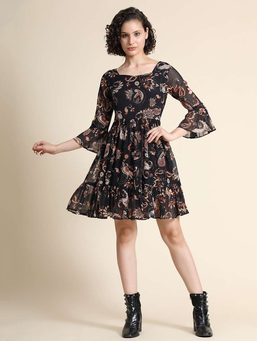 women's tiered dress paisley dress - 19257642 - Standard Image - 4