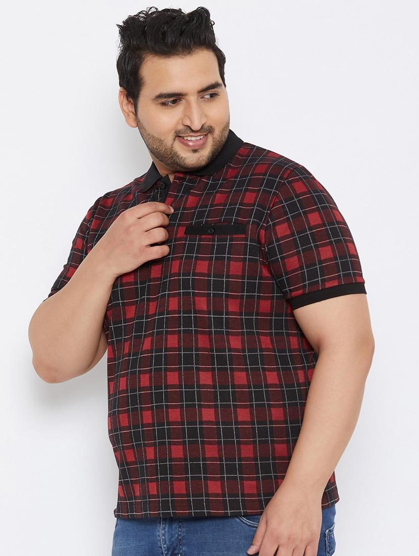 maroon checkered t-shirt - 19286521 - Standard Image - 1