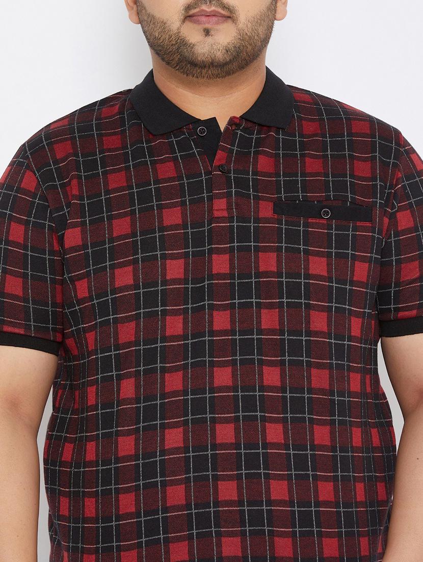 maroon checkered t-shirt - 19286521 - Standard Image - 4