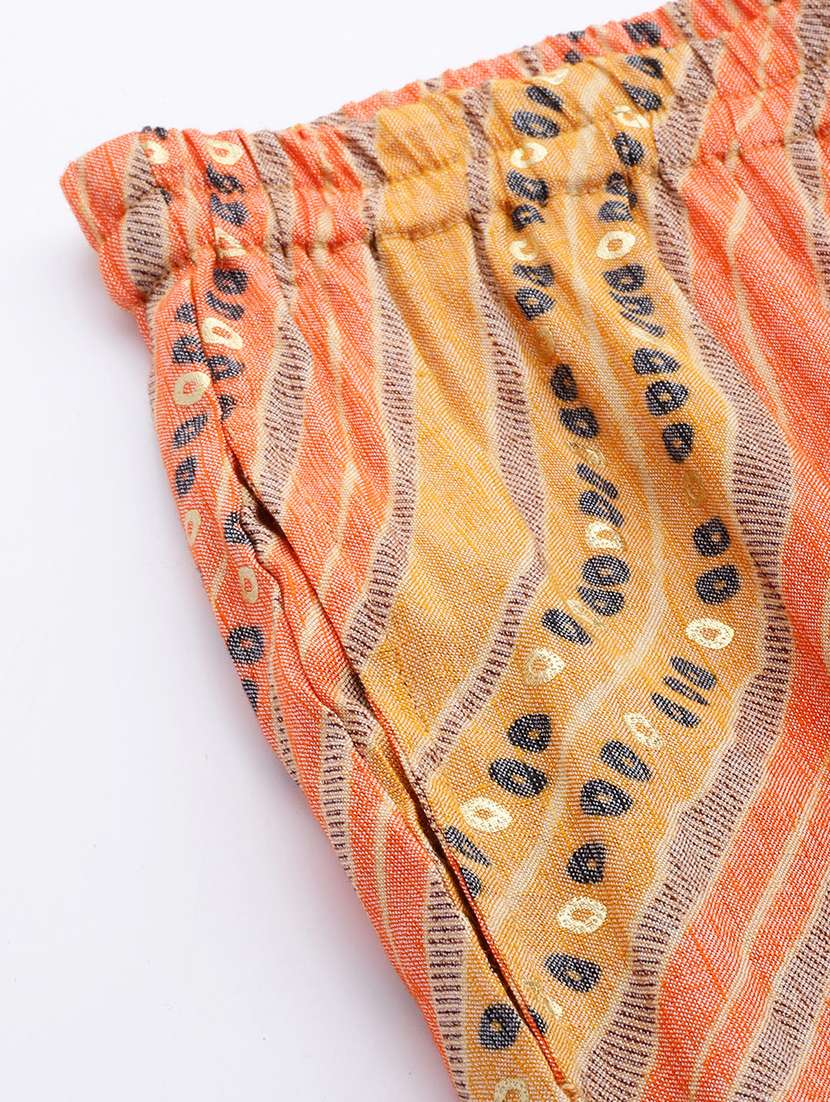 orange printed top and palazzos set set - 19298810 -  Standard Image - 4