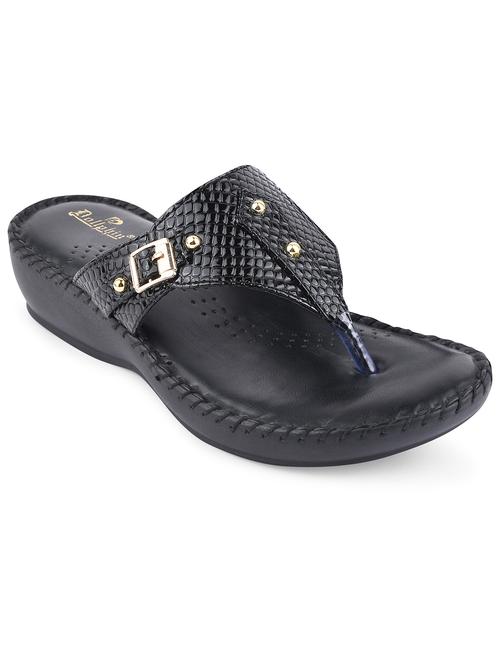 black solid sandal - 19303771 - Standard Image - 0