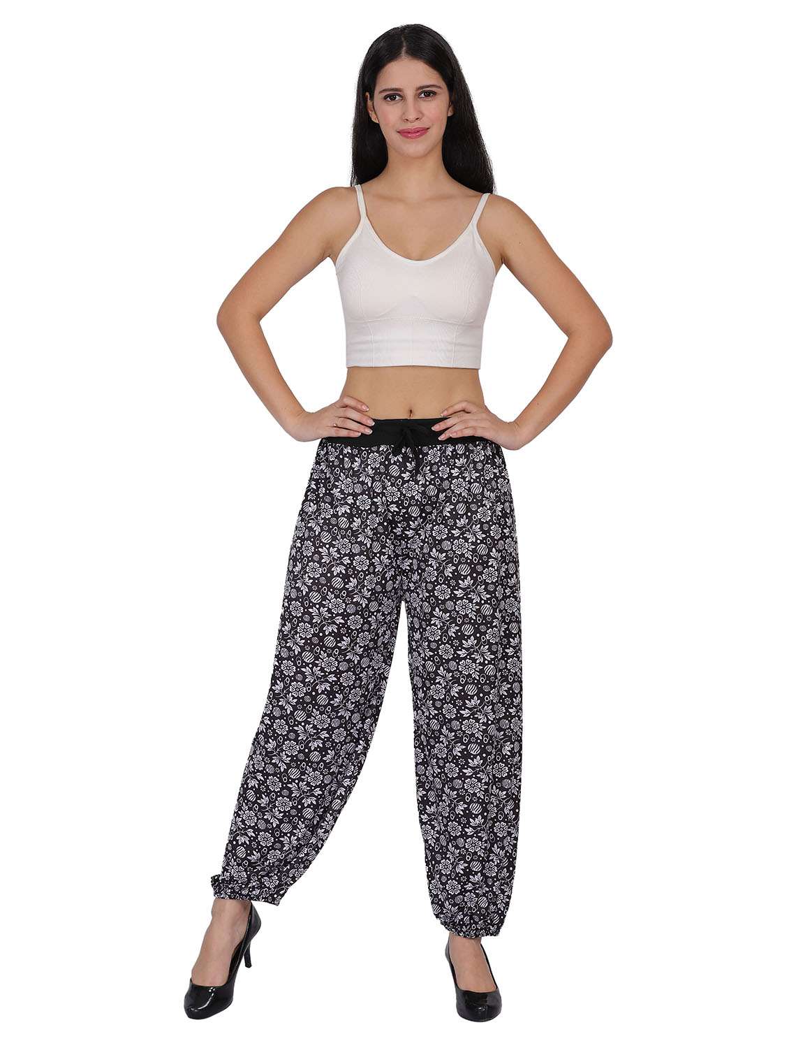 black printed harem trousers - 19303786 -  Standard Image - 4