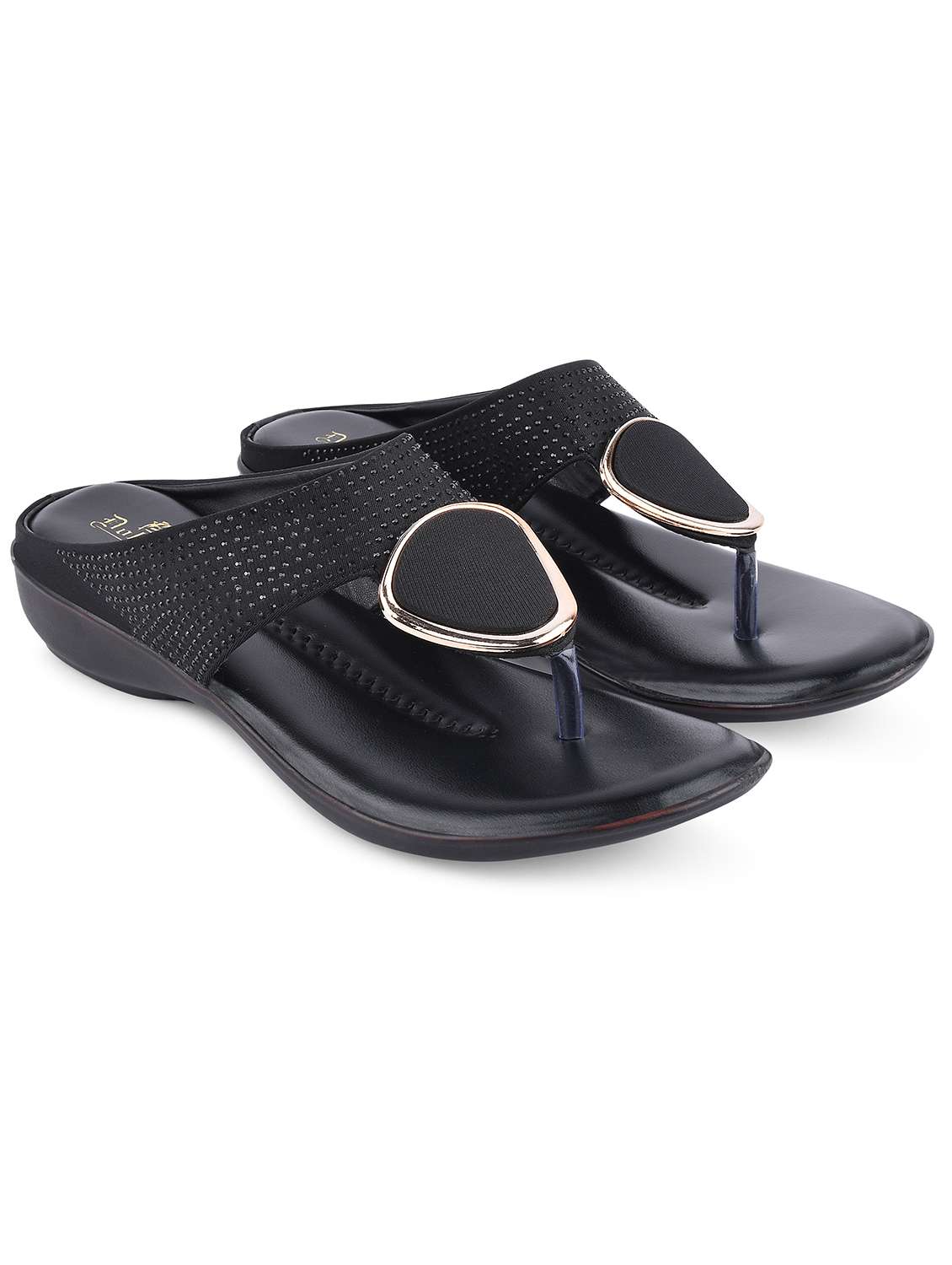 black solid sandal - 19303812 -  Standard Image - 1