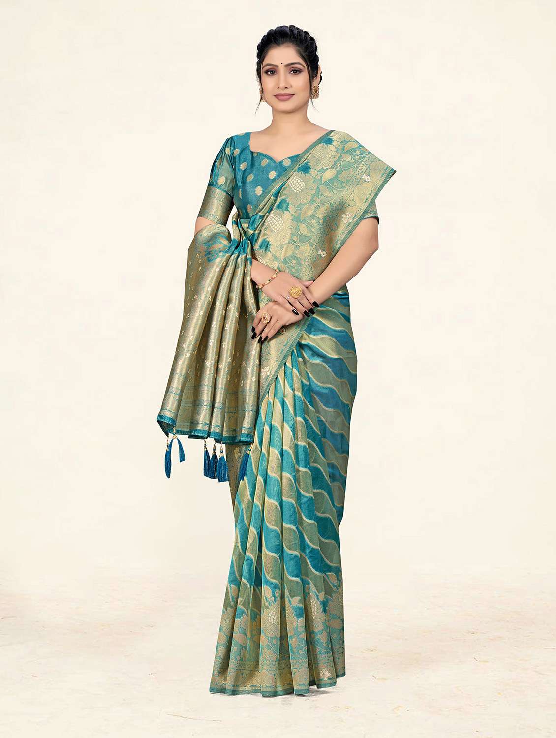 self design woven saree with blouse - 19304701 -  Standard Image - 1