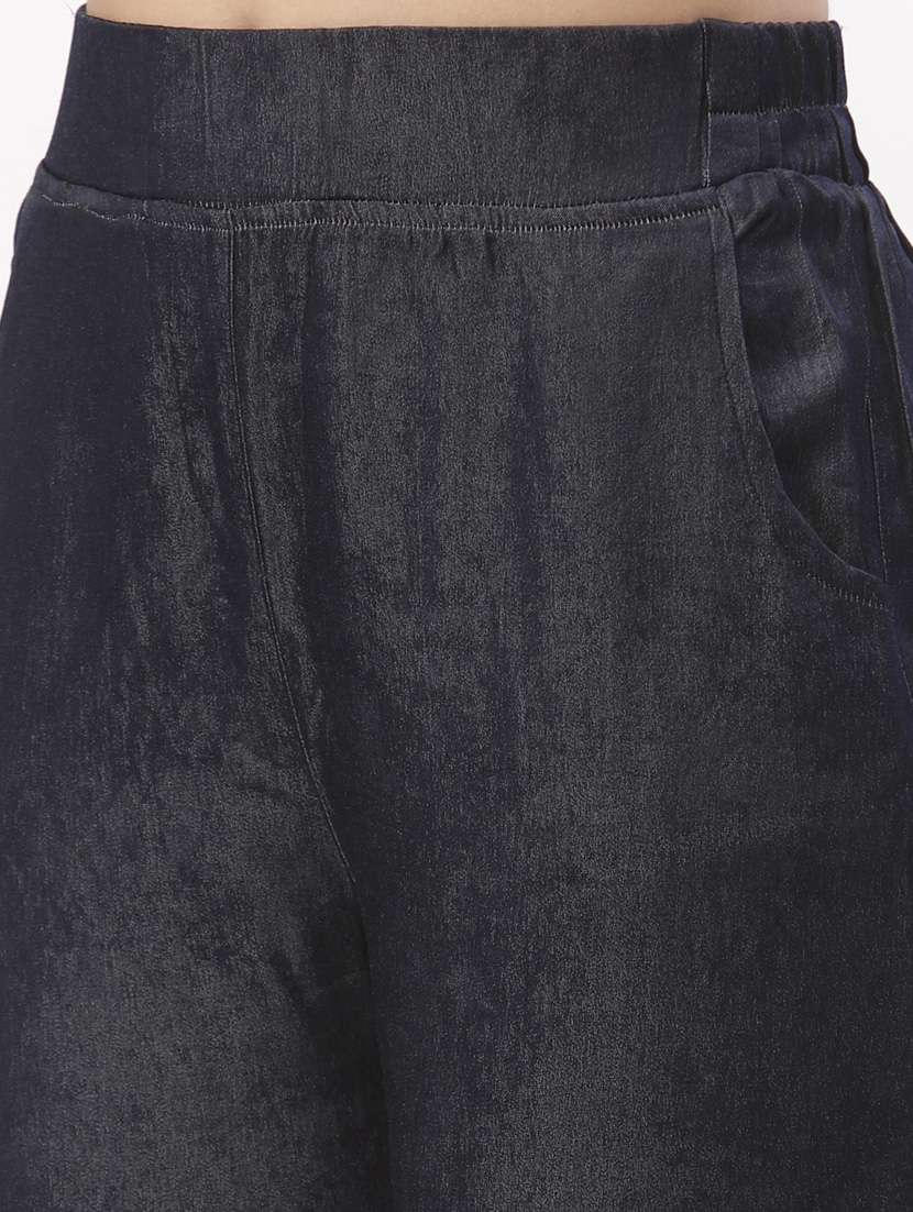 black solid palazzo - 19304904 -  Standard Image - 4