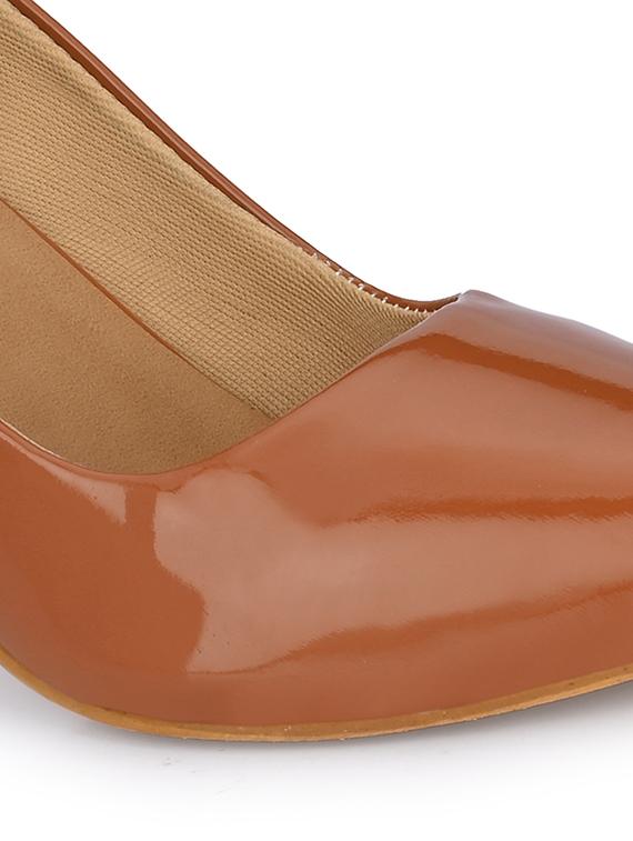 tan synthetic slip on pumps - 19313849 - Standard Image - 4