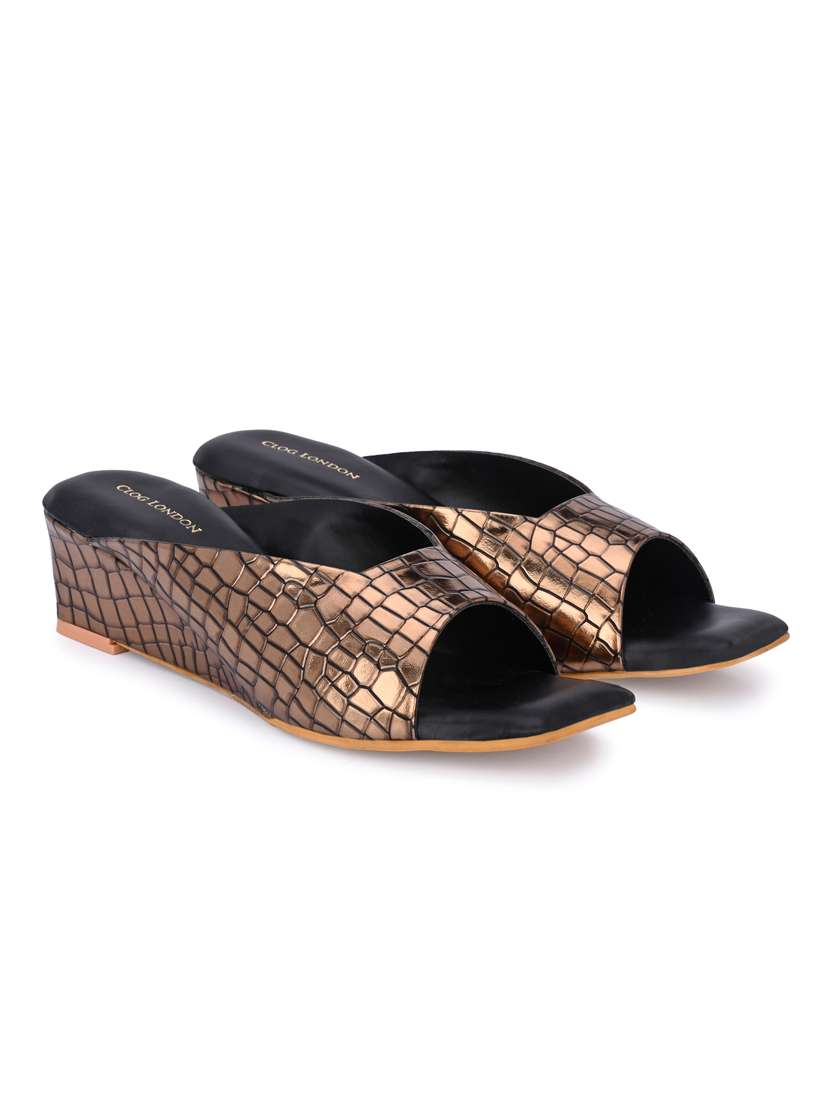 women slip on wedge heel - 19313867 -  Standard Image - 1