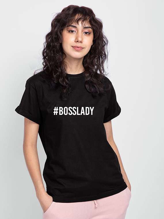 women's chest print crew neck t-shirt