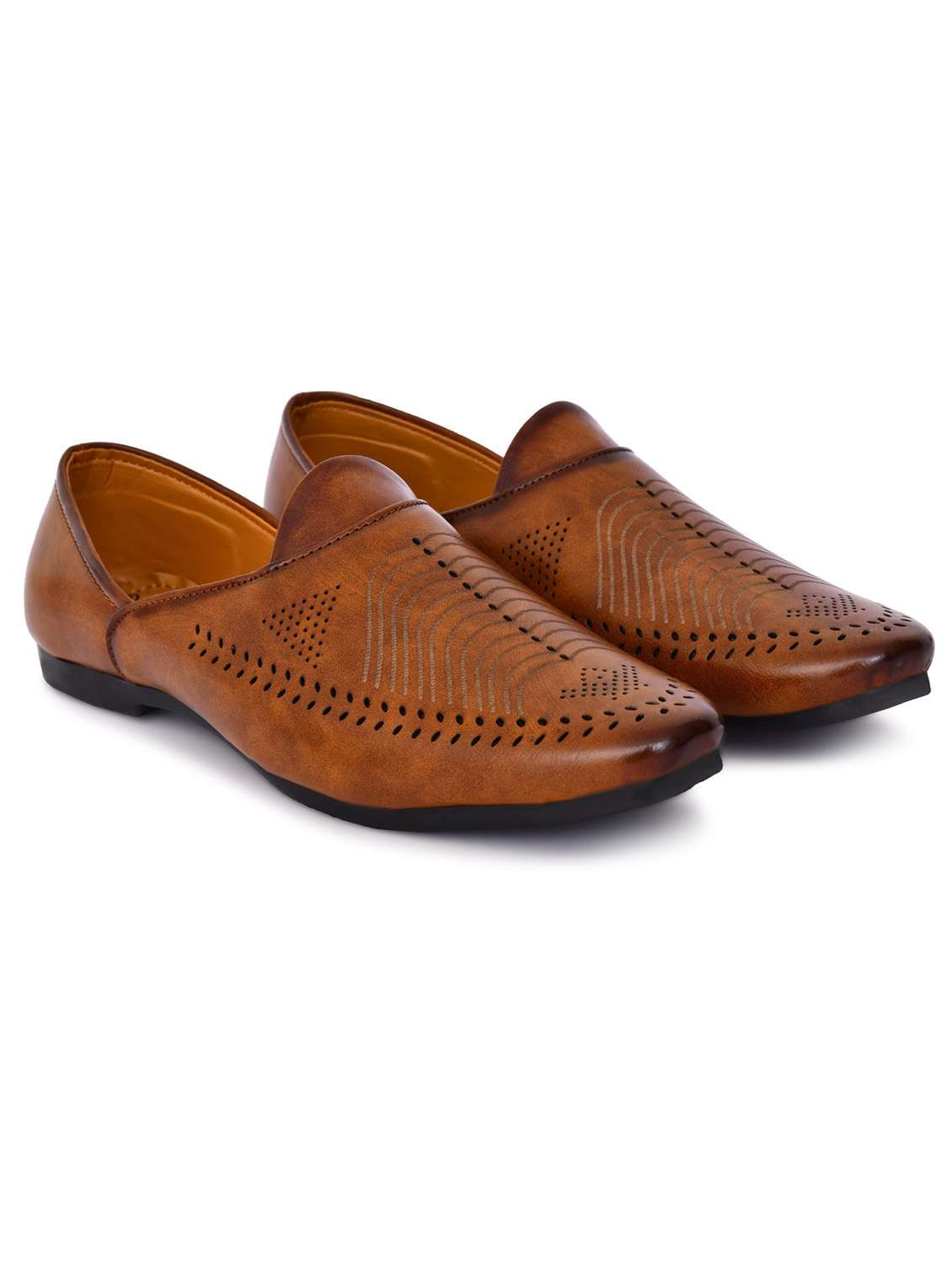 tan ethnic juti - 19345369 -  Standard Image - 1
