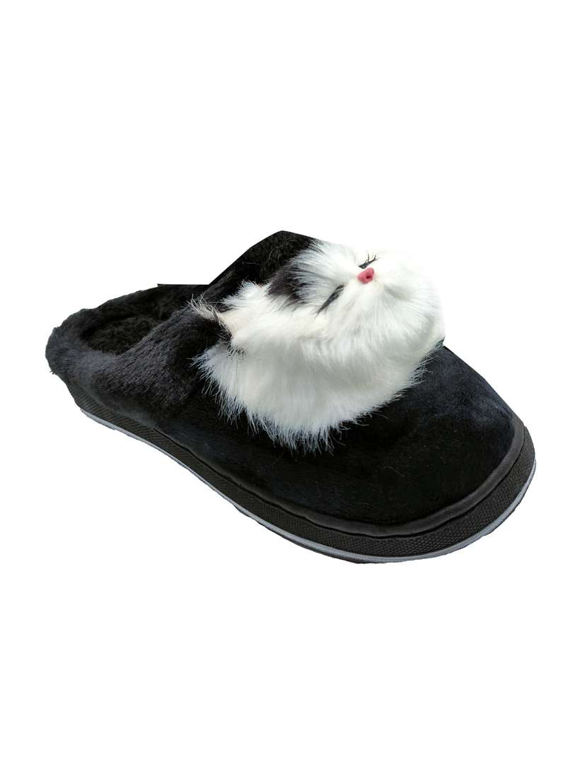 women slip on flip flop - 19349437 -  Standard Image - 1