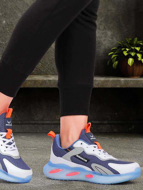 blue sheet sport shoes - 19354299 - Standard Image - 4