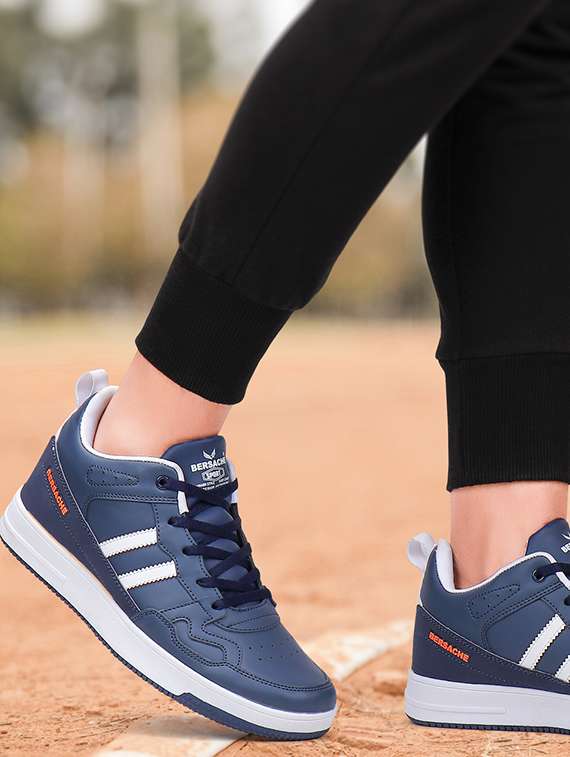 blue sheet sport shoes - 19354304 - Standard Image - 4