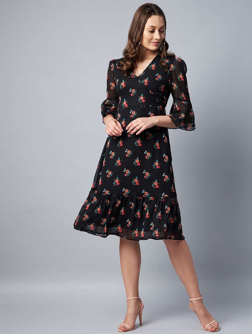 women floral print puff sleeves tiered dress - 19371191 -  Standard Image - 1