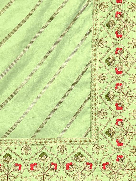 embroidered saree with blouse - 19372087 - Standard Image - 4